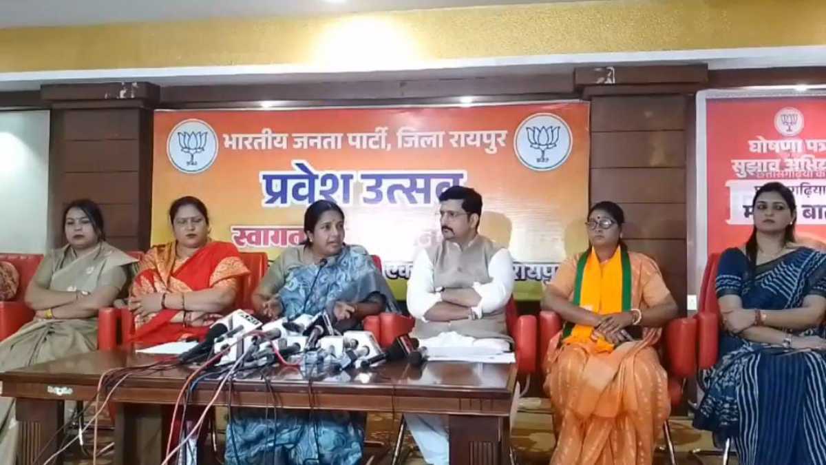 BJP महिला मोर्चा की राष्ट्रीय अध्यक्ष वानथी ने कहा – छत्तीसगढ़ में जल्द होगा महिला मोर्चा युवती सम्मेलन, हर बूथ में महिलाओं को भाजपा से जोड़ने चलाएंगे अभियान