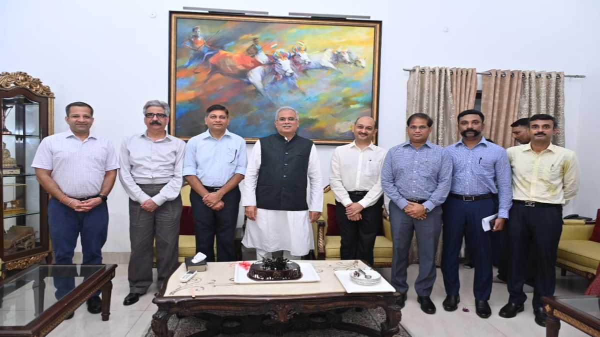 CM भूपेश बघेल का 63वां जन्मदिन आज, मुख्य सचिव, डीजीपी सहित आला अधिकारियों ने दी बधाई
