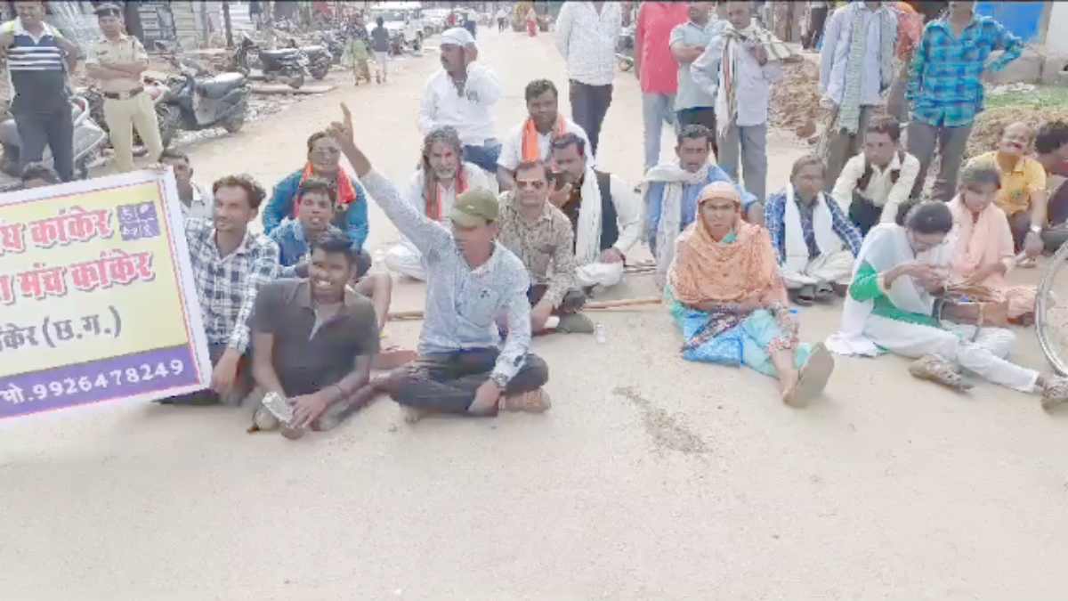 CG NEWS : रोजगार समेत 11 मांगों को लेकर सड़क पर उतरे दिव्यांग, चुनाव बहिष्कार की दी चेतावनी