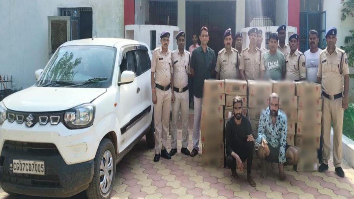 नशे पर पुलिस की नकेल : लग्जरी कार में एमपी की शराब खपाने की फिराक में थे तस्कर, पुलिस ने जब्त की 82 पेटी, सलाखों के पीछे पहुंचे आरोपी