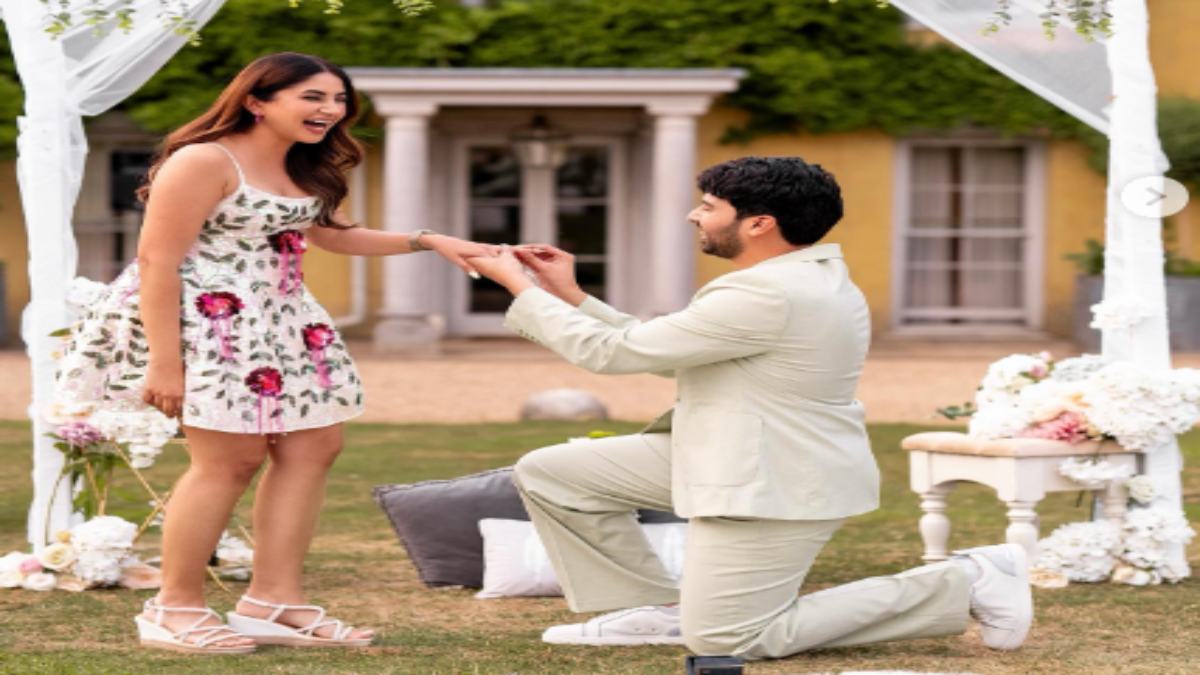 Aaram Malik ने पूरा किया अपना अरमान, गर्लफ्रेंड के साथ किया Engagement …