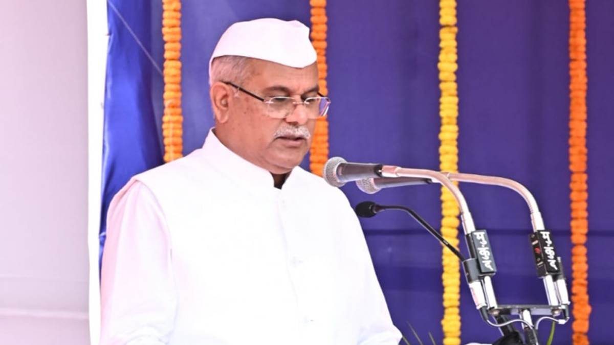 CG में CM बघेल की घोषणा पर अमल: शिक्षा विभाग ने निःशुल्क बस परिवहन सेवा का लाभ लेने वाले विद्यार्थियों की मांगी जानकारी, सभी शासकीय महाविद्यालय के प्राचार्यों को लिखा पत्र