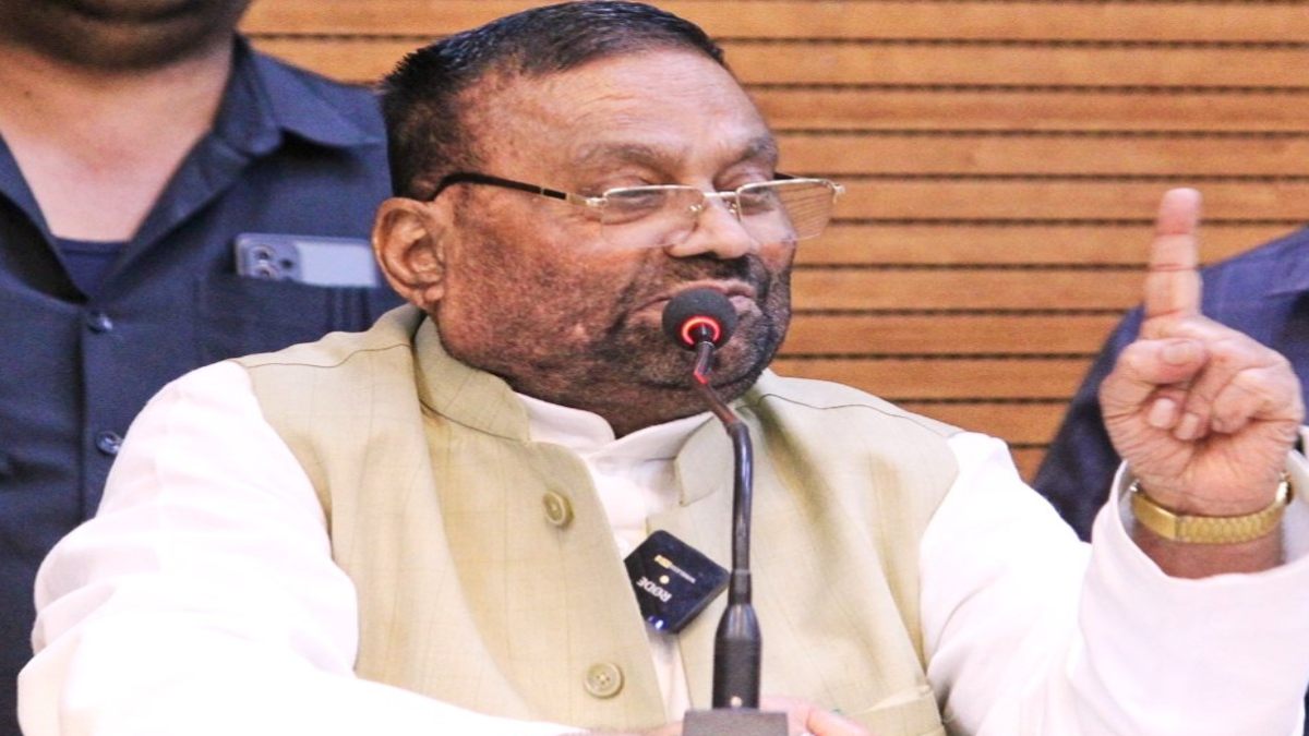 संघ प्रमुख के बयान पर स्वामी प्रसाद मौर्य ने की टिप्पणी, कहा- भारत हिंदू राष्ट्र नहीं है