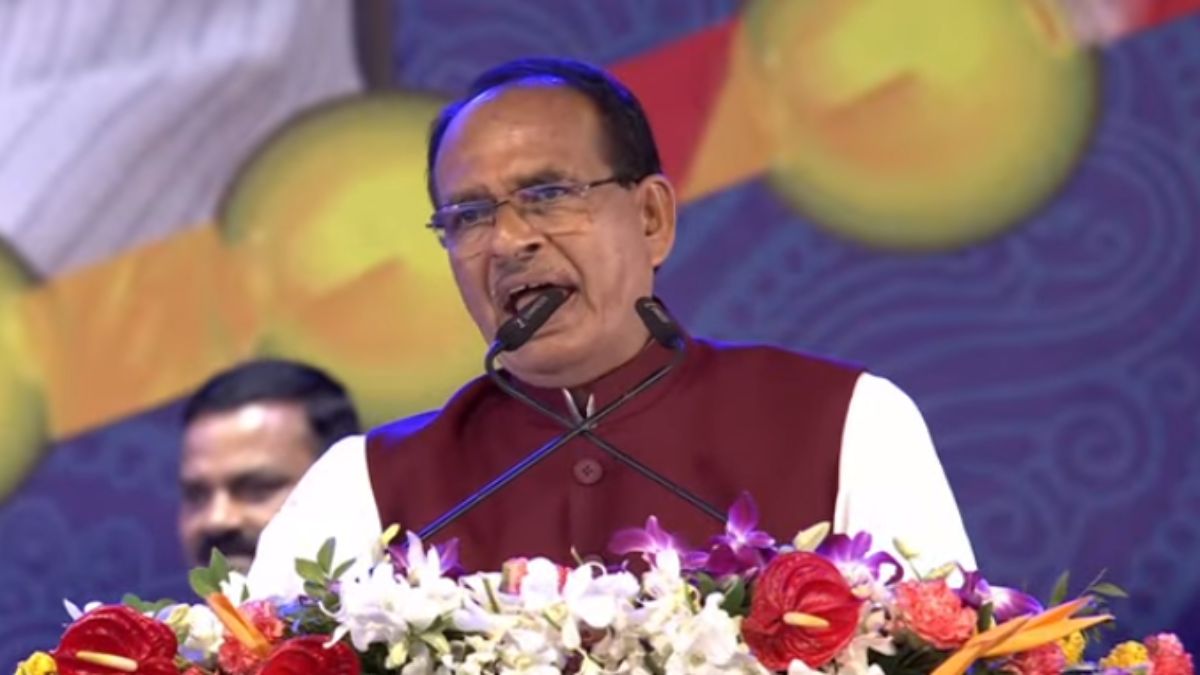 लाडली बहना सम्मेलन: CM शिवराज बोले- सरकारी नौकरियों में 35% आरक्षण महिलाओं को मिलेगा, जहां 50% से ज्यादा बहनें नहीं चाहेंगी, वहां शराब दुकान बंद करेंगे