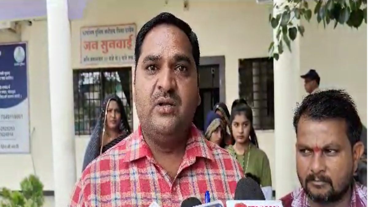 5 साल की लापता बच्ची को पुलिस ने 8 घंटे में ढूंढाः दो आरोपी गिरफ्तार, इधर 5 लाख की फिरौती नहीं देने पर हत्या की दी धमकी, पुलिस जनसुनवाई में पहुंचा पीड़ित