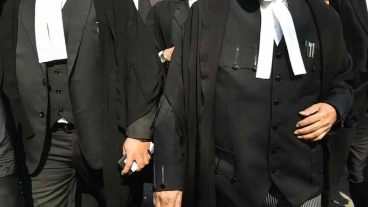 अतीक के नाबालिग बेटों से SC के वकील ने की मुलाकात, बाल सुधार गृह में मिलने वाली सुविधाओं की ली जानकारी