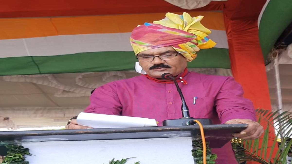 कमलनाथ के ट्वीट पर मंत्री ओपीएस भदौरिया ने साधा निशाना, कहा -13 महीने की सरकार में एक भी वादा पूरा नहीं किया
