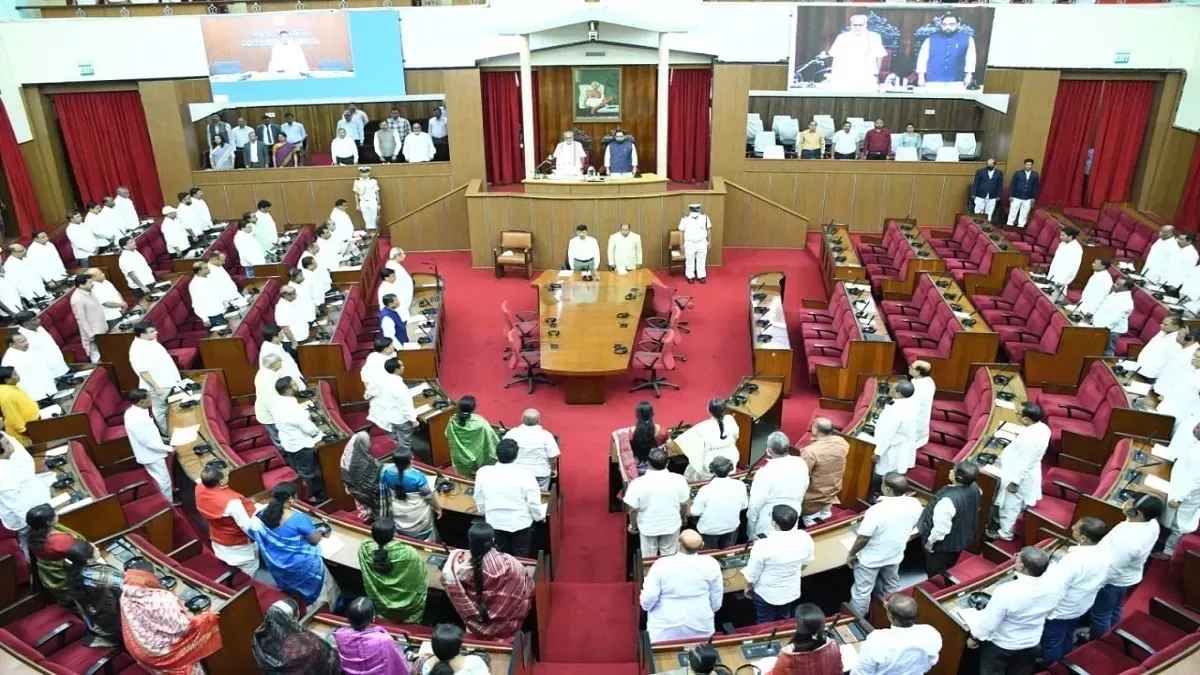 विधानसभा में सीएम के खिलाफ पेश किया गया विशेषाधिकार हनन का नोटिस, विपक्ष ने लगाया ये आरोप