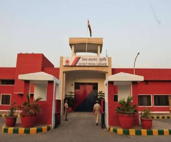 भोंडसी जेल में कैदियों से मोबाइल मिलने पर हंगामा