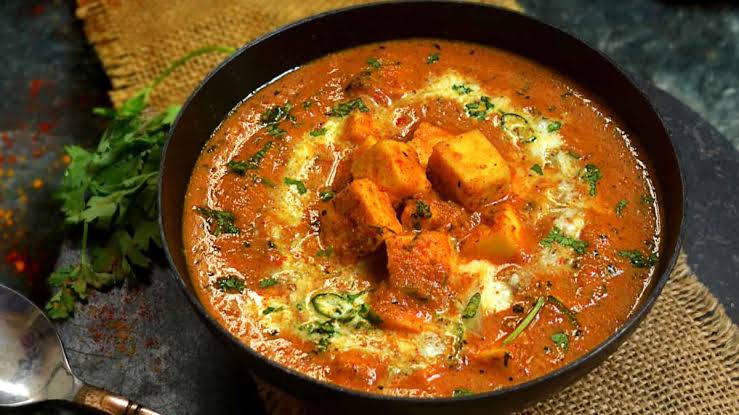 Today’s Recipe: लंच या डिनर में बनाएं मखमली पनीर, सभी को खूब पसंद आएगी ये डिश