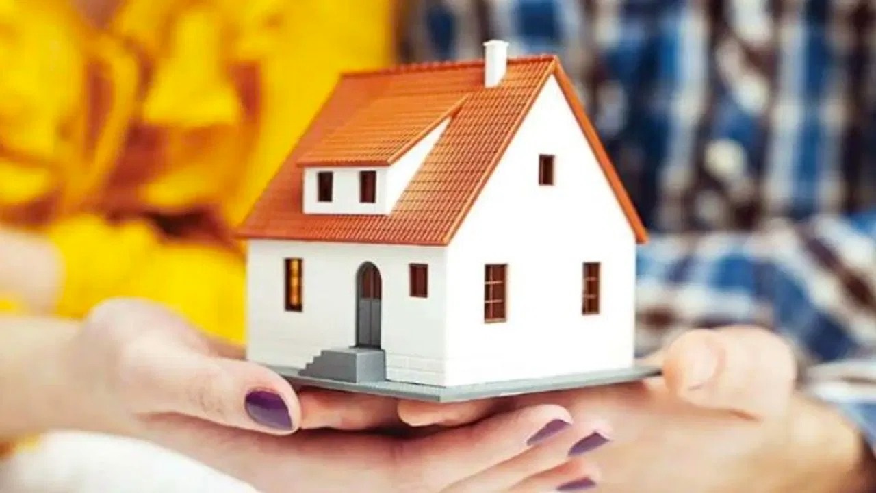 Home Loan Subsidy Scheme: सरकार ने बनाया जबरदस्त प्लान, होम लोन पर मिलेगी 9 लाख तक की सब्सिडी