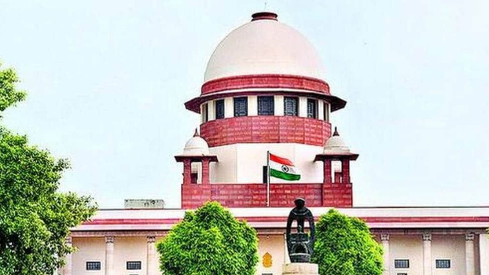 सुप्रीम कोर्ट का आदेश नौकरशाहों के खिलाफ बिना मंजूरी जांच हो सकेगी