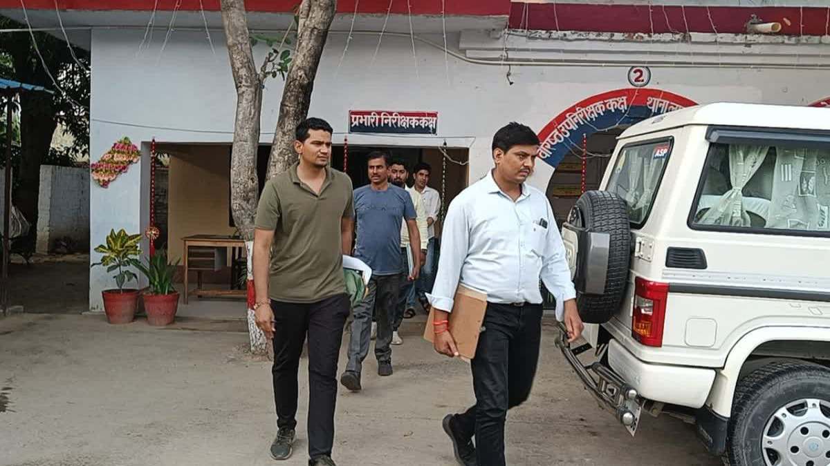 MP में डाक विभाग में सेंध लगाने वाले अधिकारी पर FIR: कई अन्य लोगों को भी बनाया आरोपी, सीनियर सुपरिटेंडेंट PO की शिकायत पर हुई कार्रवाई