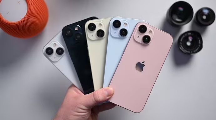 iPhone 15  न मिलने पर राजधानी में शोरूम कर्मचारियों से मारपीट