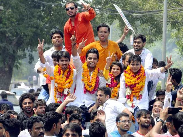 दिल्ली विश्वविद्यालय छात्र संघ चुनाव में नियम तोड़ने वालों की गिरफ्तारी करेंगे   