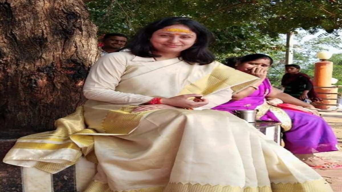 एक और सिंधिया समर्थक ने छोड़ी बीजेपी: पूर्व विधायक स्व. देवेंद्र रघुवंशी की पुत्री ने दिया इस्तीफा, उपेक्षा का लगाया आरोप, कल कांग्रेस में होंगी शामिल