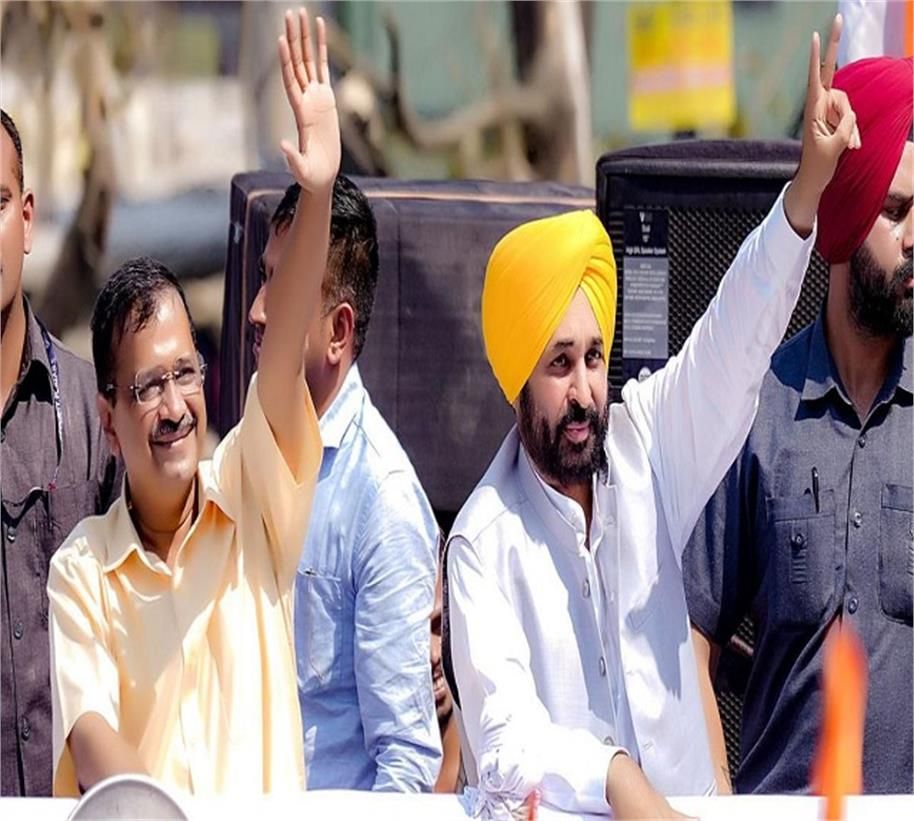 दिल्ली मुख्यमंत्री अरविंद केजरीवाल और पंजाब के मुख्यमंत्री भगवंत मान गुरदासपुर में, गुरदासपुर लोकसभा क्षेत्र को 1,854 करोड़ के विकास कार्यों की सौगात, एक विशाल विकास क्रांति रैली भी