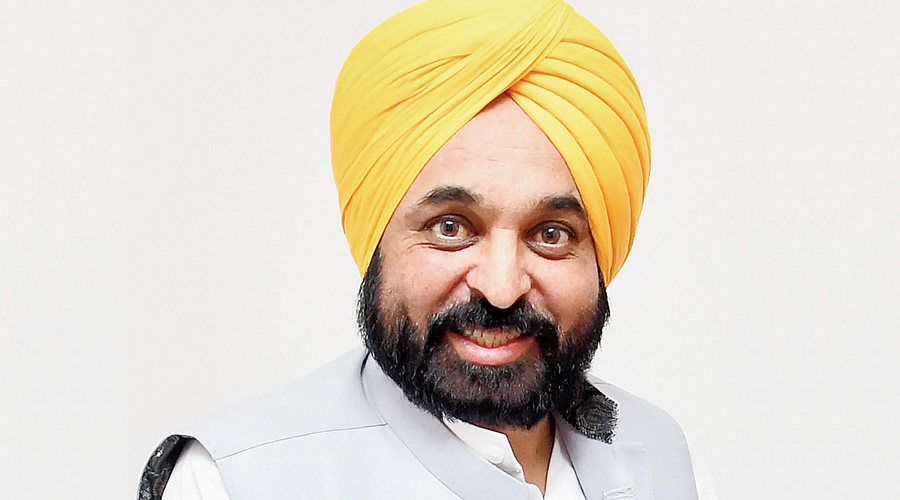 CM भगवंत मान के जन्म दिन  17 अक्तूबर को राज्यभर के सरकारी व प्राइवेट ब्लड सेंटरों में मेगा रक्तदान शिविर