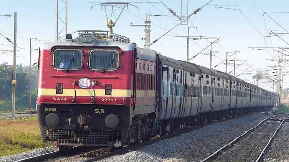ट्रेन यात्रियों मिलेगी राहत: टिकट सुविधा केंद्र स्थापित करने के लिए आवेदन, इस लिंक पर क्लिक कर जानें सबकुछ