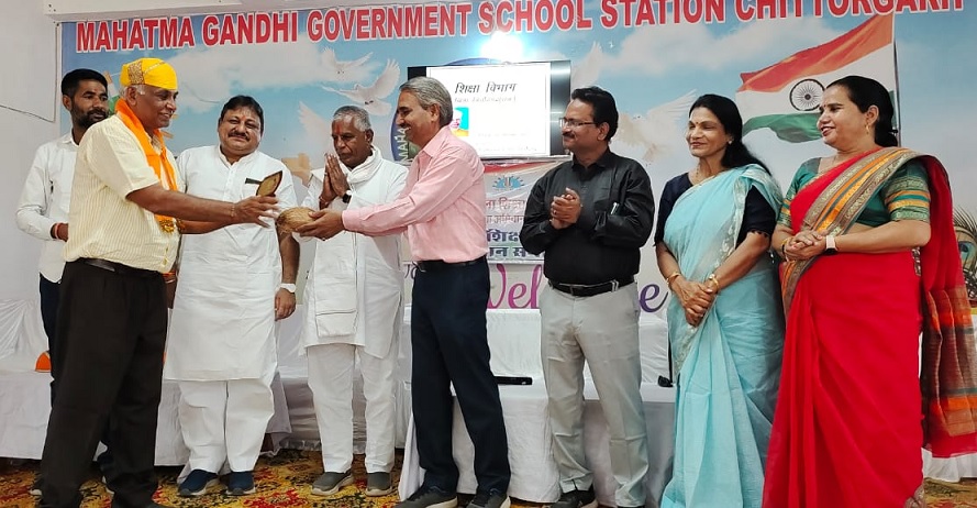 Rajasthan News: राजस्थान धरोहर प्राधिकरण बोर्ड के अध्यक्ष ने शिक्षकों को किया सम्मानित