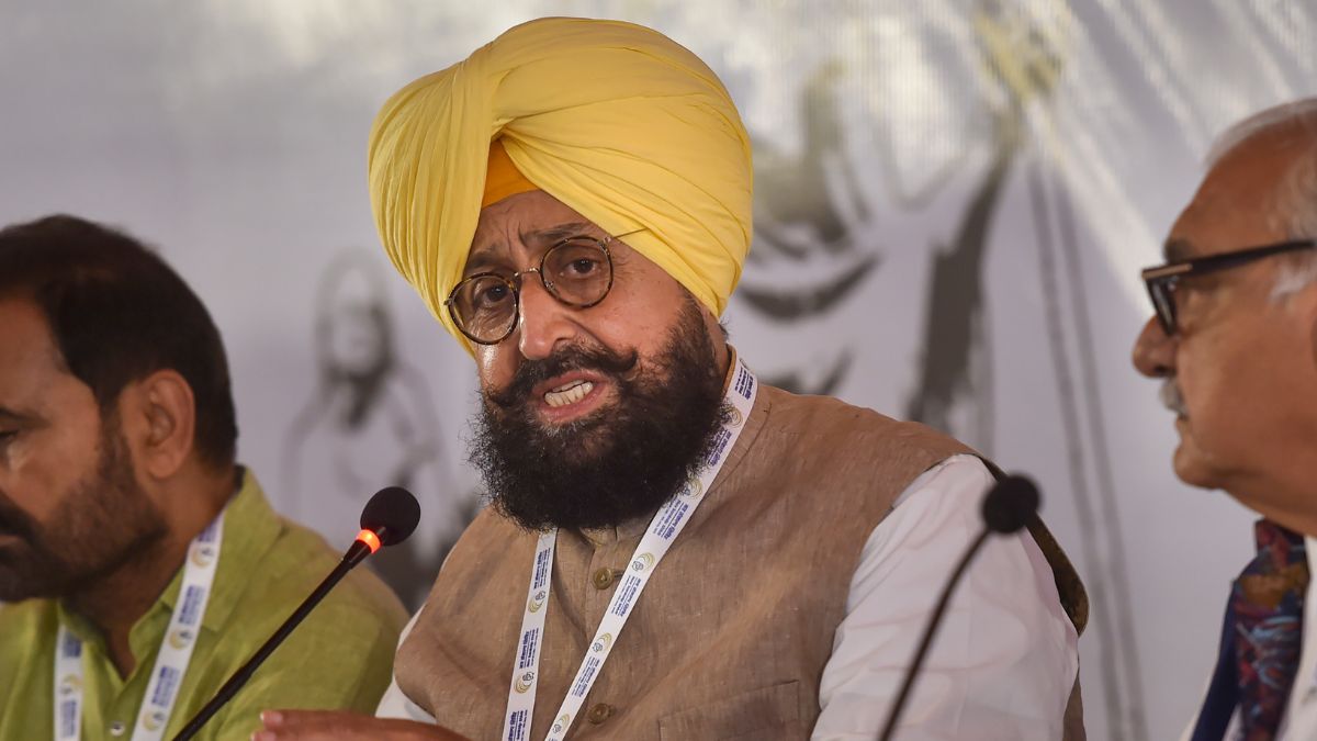कांग्रेस के वरिष्ठ नेता प्रताप सिंह बाजवा ने फिर लगाए आप सरकार पर गंभीर आरोप, पढ़ें क्या कहा बाजवा ने…