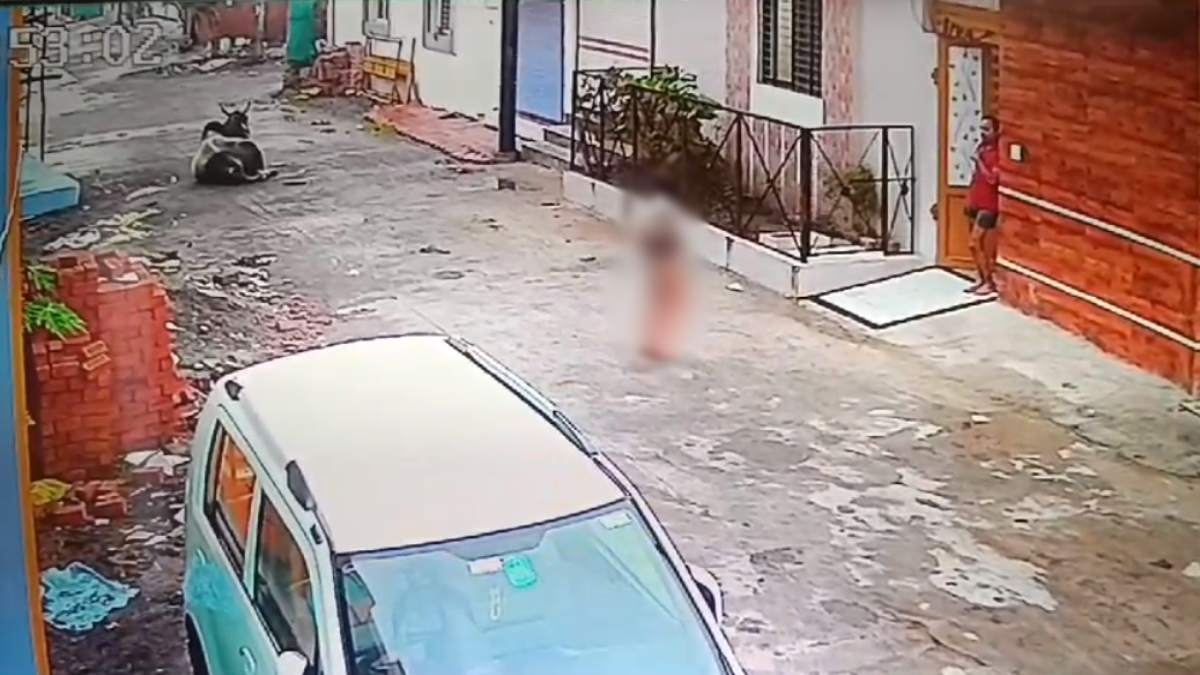 12 साल की बच्ची से रेप, प्राइवेट पार्ट में आई चोट: खून से सनी लड़की ढाई घंटे अर्धनग्न भागती रही, CCTV फुटेज आया सामने, पुलिस को बताया- मां के साथ भी हुआ गलत
