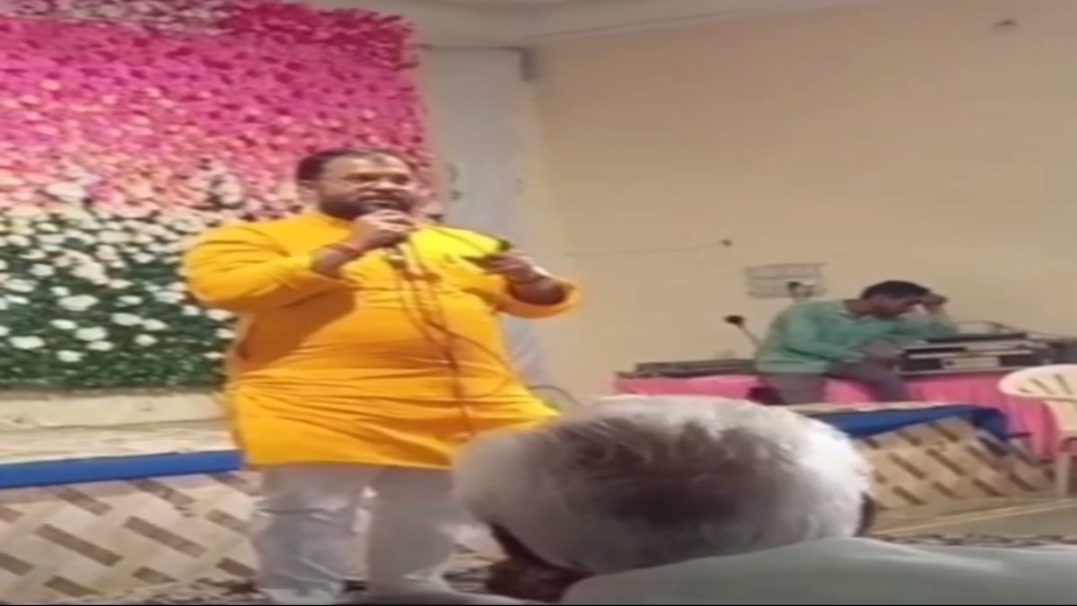 ‘ऐसी सरकार में हमको रहना पड़े तो लात मारता हूं और इस्तीफा दे दूंगा’: बीजेपी जिला उपाध्यक्ष का वीडियो वायरल