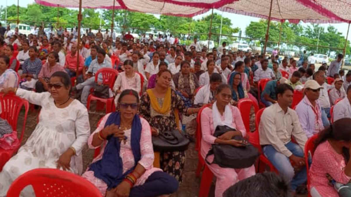 काम पर नहीं लौटने वाले 183 स्वास्थ्य कर्मचारियों पर गिरी निलंबन की गाज, सीएमएचओ ने जारी किया आदेश…
