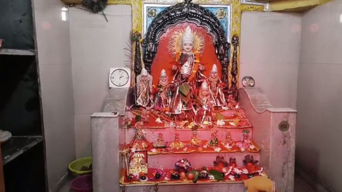 छत्तीसगढ़ में यहां स्थित है 350 सौ साल पुरानी बलदेव राधा कृष्ण मंदिर, पूरे भारत में ये है इकलौता मंदिर …