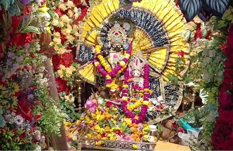 श्रीकृष्ण जन्माष्टमीः जबलपुर में 600 साल पुराने पचमठा मंदिर में स्थापित राधा-कृष्ण की प्रतिमा नदी में मिली थी, बैतूल बालाजीपुरम में द्वापर युग का दृश्य हुआ सजीव