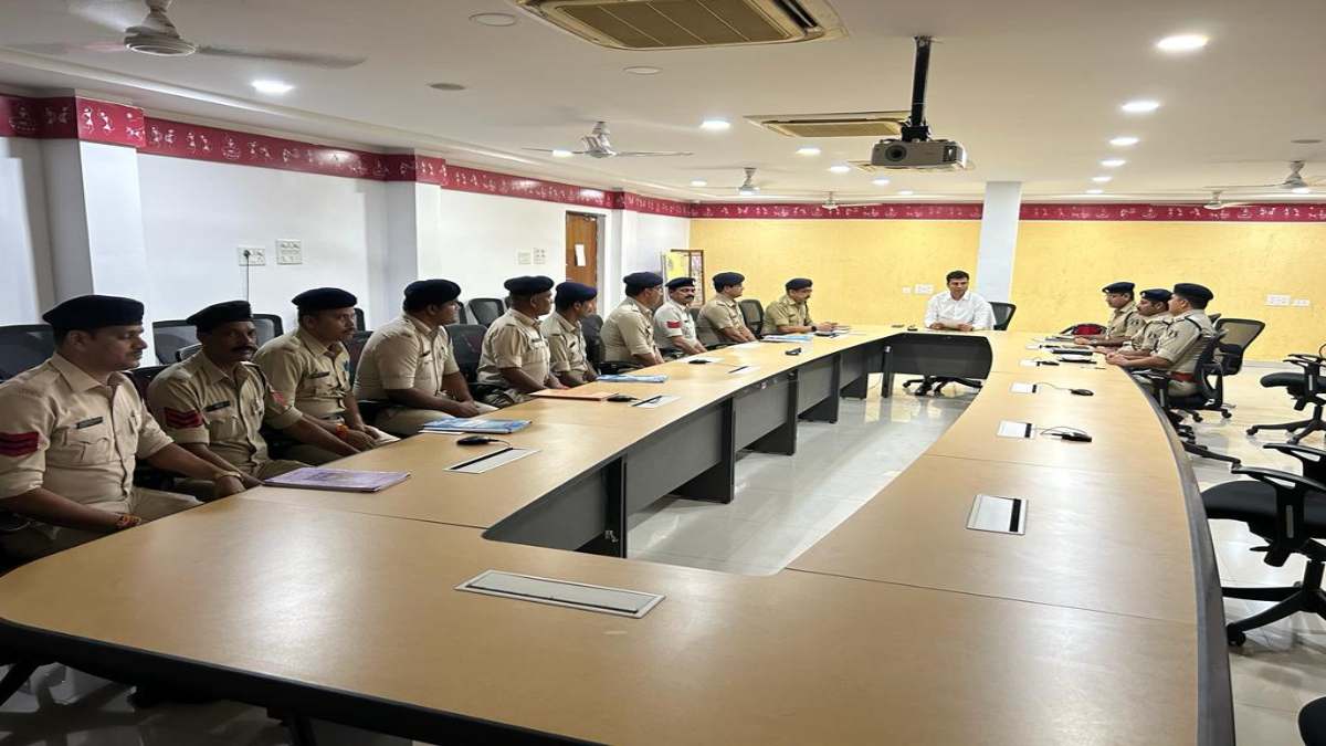 रायपुर पुलिस की लगातार कार्रवाई से अपराधों में आई कमी, पुलिस ने जारी किया आंकड़ा