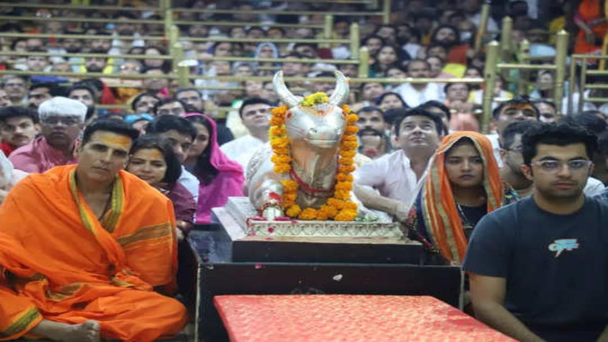 जन्मदिन पर उज्जैन पहुंचे अक्षय कुमार, बाबा महाकाल का किया दर्शन …