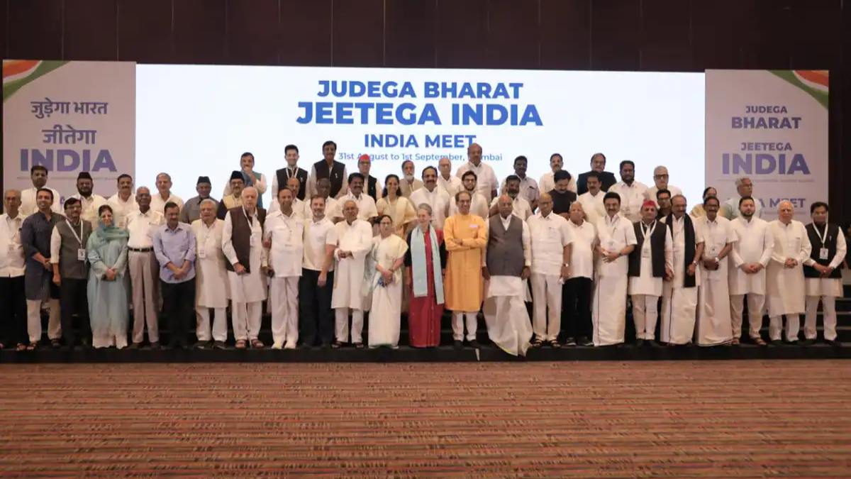 Politics News : ‘इंडिया’ गठबंधन की सरकार बनी तो जानिए कौन बनेंगे प्रधानमंत्री, इस नेता ने किया बड़ा दावा