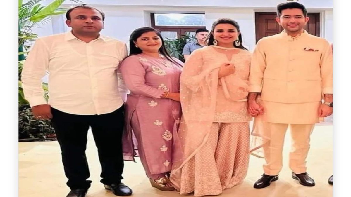 Parineeti-Raghav Wedding : गुरुद्वारे में राघव-परिणीति ने टेका माथा, परी ने लगाई राघव के नाम की मेहंदी …