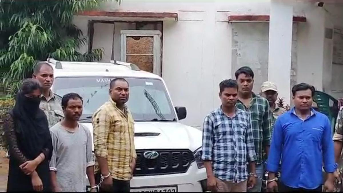 Crime News : नकली पुलिस बनकर कर युवती को अपहरण कर ले जा रहा था युवक, भाई की सतर्कता से पकड़े गए महिला समेत 6 आरोपी