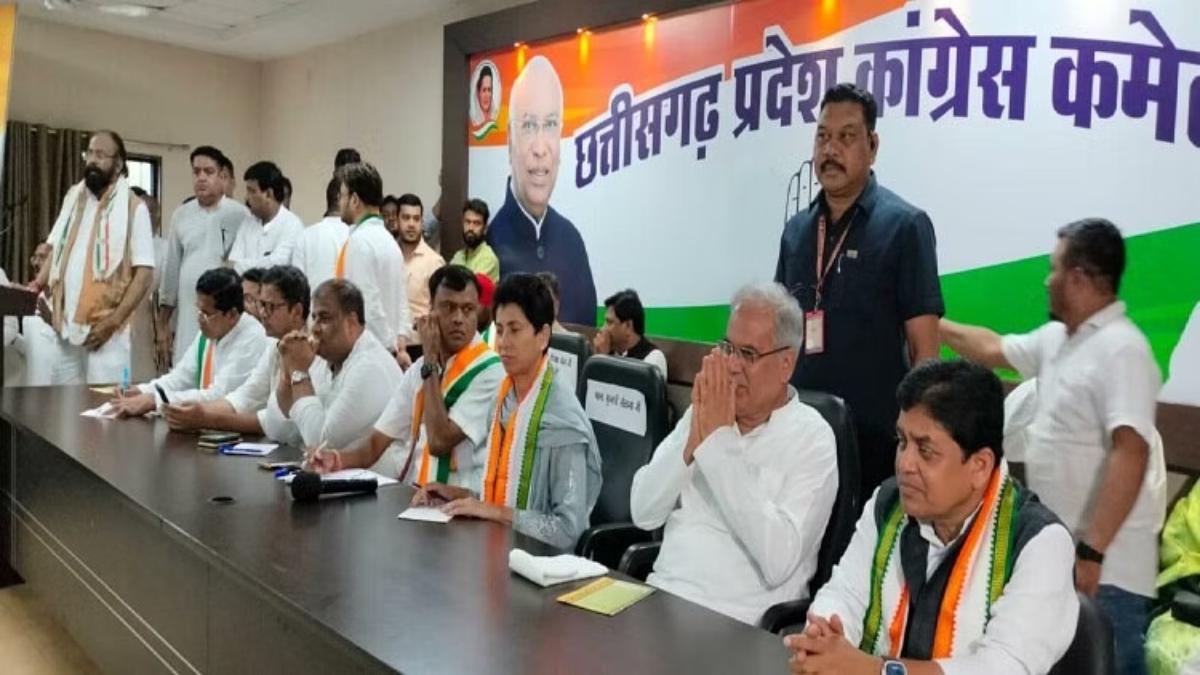 कांग्रेस की विस्तारित कार्यकारिणी की बैठक: कुमारी सैलजा और दीपक बैज की अध्यक्षता में मीटिंग, CM बघेल, डिप्टी CM सिंहदेव समेत कई नेता भी रहेंगे शामिल
