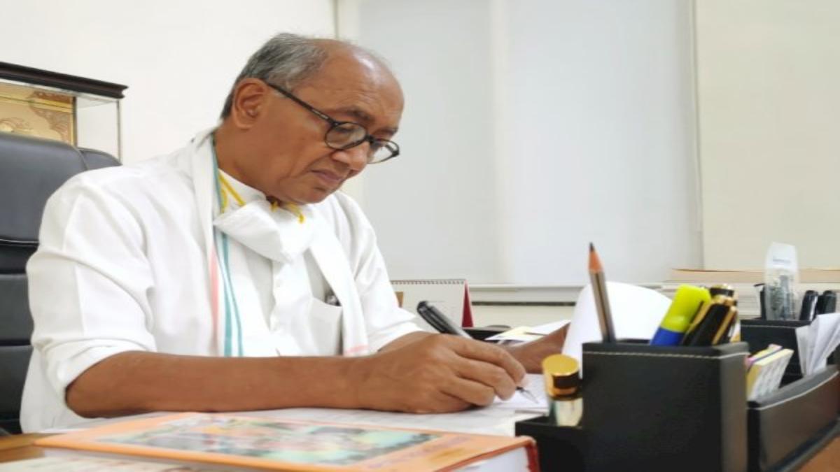 दिग्विजय ने राष्ट्रपति द्रौपदी मुर्मू को लिखा पत्र: आदिवासी जैविक खेती योजना में करोड़ों के घोटाले का लगाया आरोप, व्यापक स्तर पर जांच की मांग