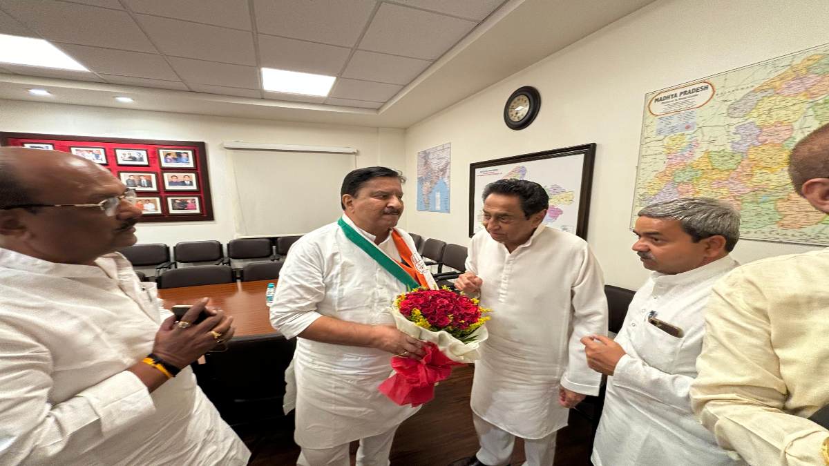 पूर्व विधायक की घर वापसी: PCC चीफ कमलनाथ ने दिलाई सदस्यता, एक साल पहले दिया था इस्तीफा, इस सीट से लड़ सकते हैं चुनाव