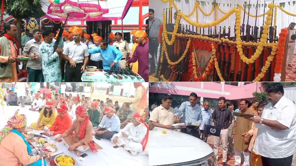 विजयदशमी पर पुलिस अधिकारियों ने की शस्त्र पूजाः जिला मुख्यालयों में किए हर्ष फायर, की मतदान की अपील