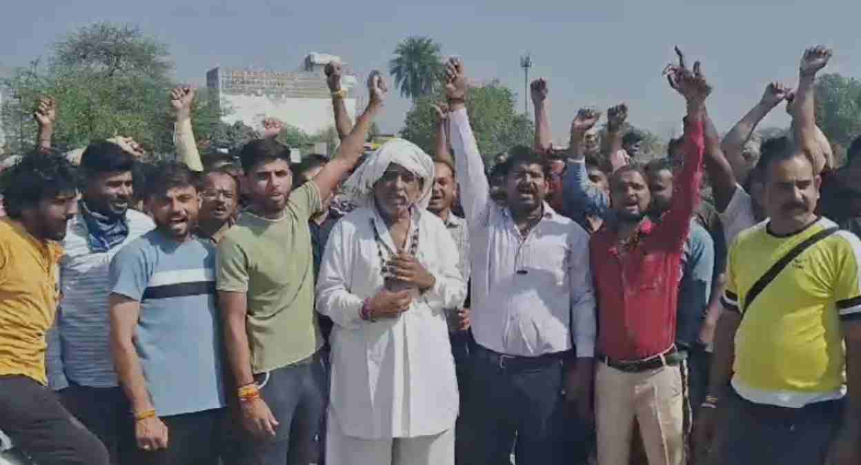 MP Election 2023: मंत्री सिलावट की विधानसभा में जोरदार हंगामा, नाराज लोगों ने वोट ना देने की दी चेतावनी, जानें क्या है वजह