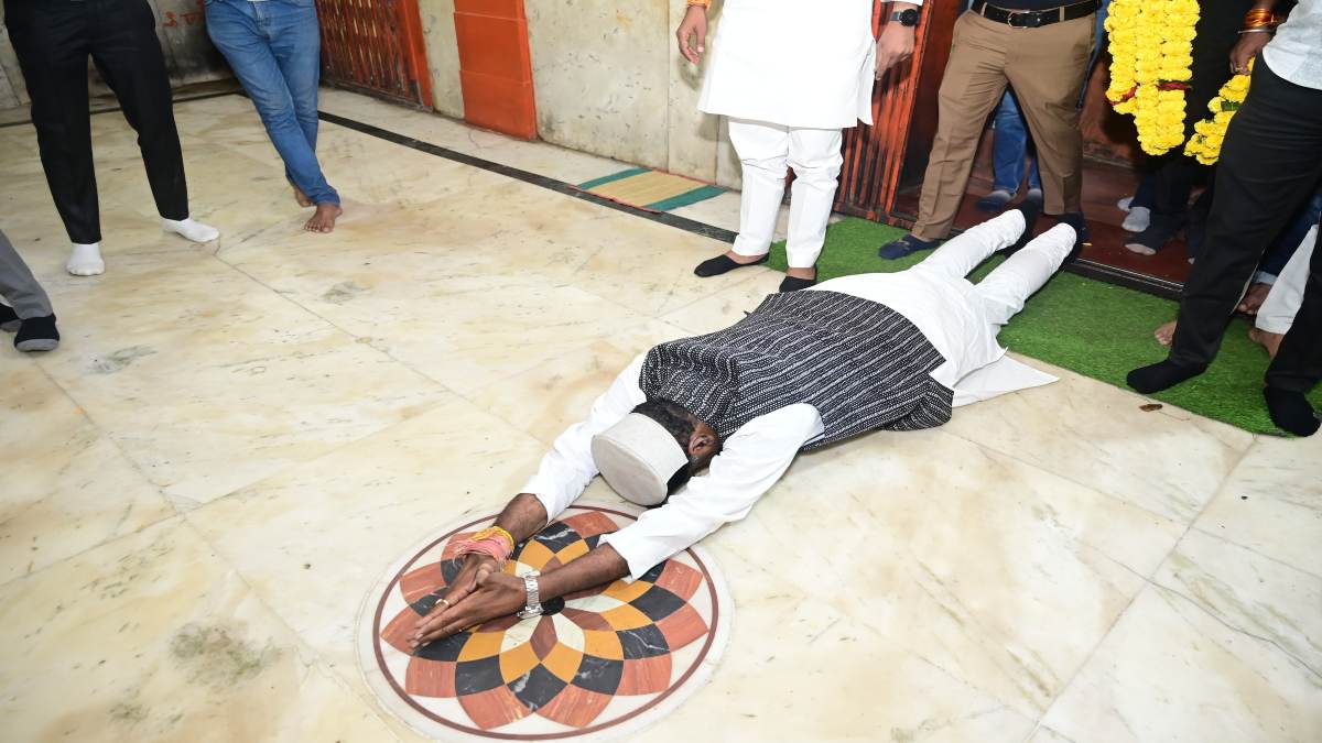 टिकट मिलने के बाद भावुक हुए मंत्रीजी: विश्वास सारंग ने केंद्रीय नेतृत्व का जताया आभार, कहा- दोबारा से दोहराएंगे इतिहास, प्रदेश में फिर खिलेगा कमल
