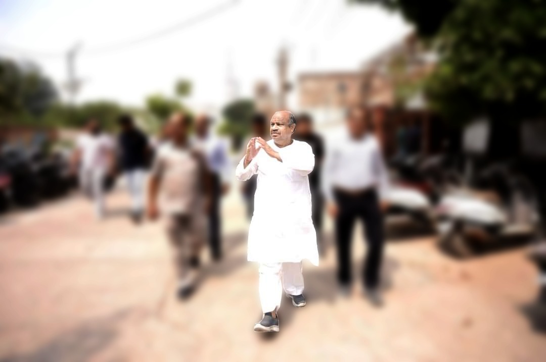 रायपुर के गरबा ग्राउंड में नहीं मिली BJP प्रत्याशी को इंट्री, गुजराती समाज ने किया विरोध