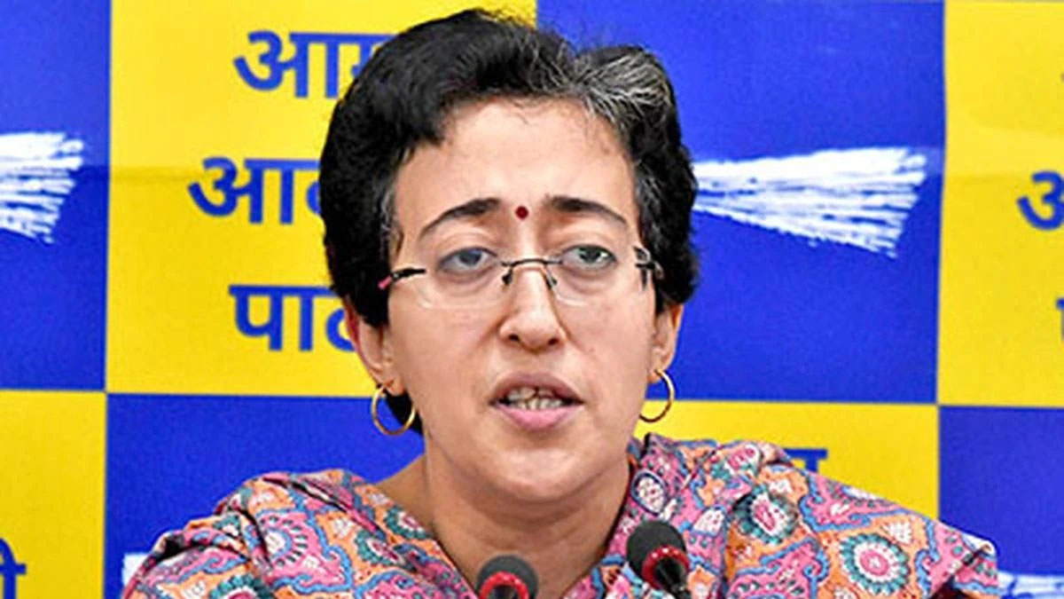रास्ता रोकने पर आतिशी की पुलिस से नोकझोंक
