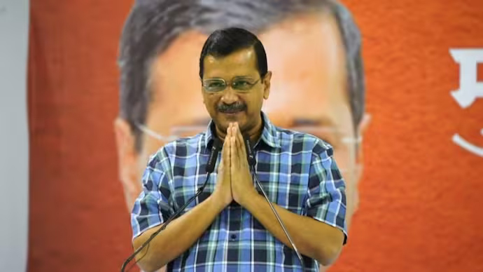 10वीं, 12वीं के छात्रों के लिए JEE, NEET और UPSC की फ्री कोचिंग देगी केजरीवाल सरकार