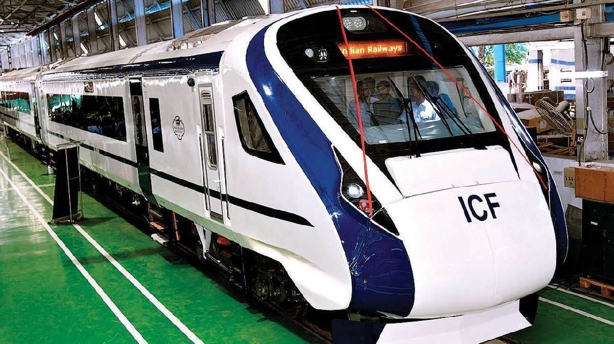 15 सितंबर को तीन वंदेभारत एक्सप्रेस ट्रेनों को हरी झंडी दिखाएंगे PM Modi, जाने कहा-कहा से चलेगी ये ट्रेनें