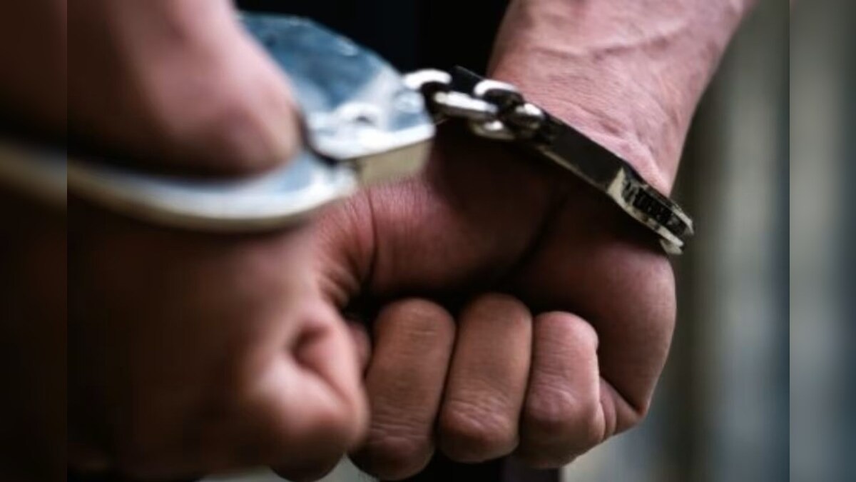 MP Crime: बुजुर्ग से चैन लूट मामले में एक आरोपी गिरफ्तार, दूसरा अभी भी फरार, CCTV में कैद बदमाश