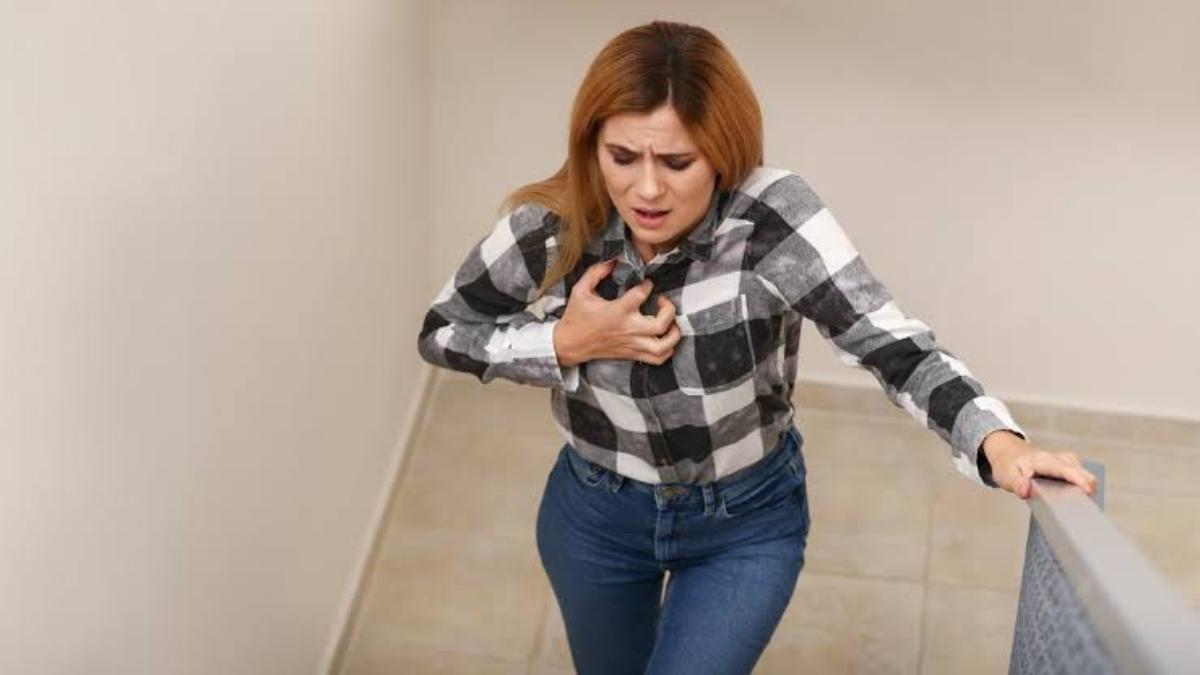 Health Tips : थोड़ा काम करने पर ही फूलने लगती है सांस तो अपनाएं ये घरेलू उपाय…