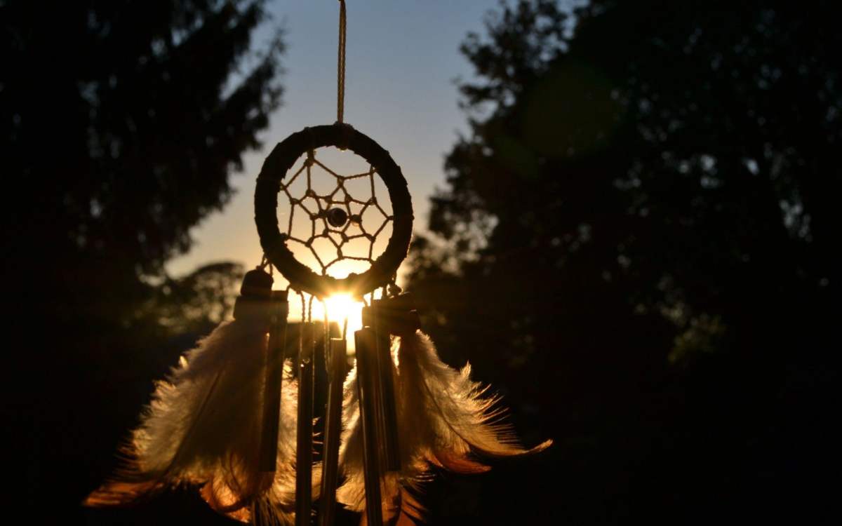 Dreamcatcher Benefits: आपको भी आते हैं बुरे सपने, या बच्चे का पढ़ाई में नहीं लगता मन तो घर में लगाएं “ड्रीम कैचर”