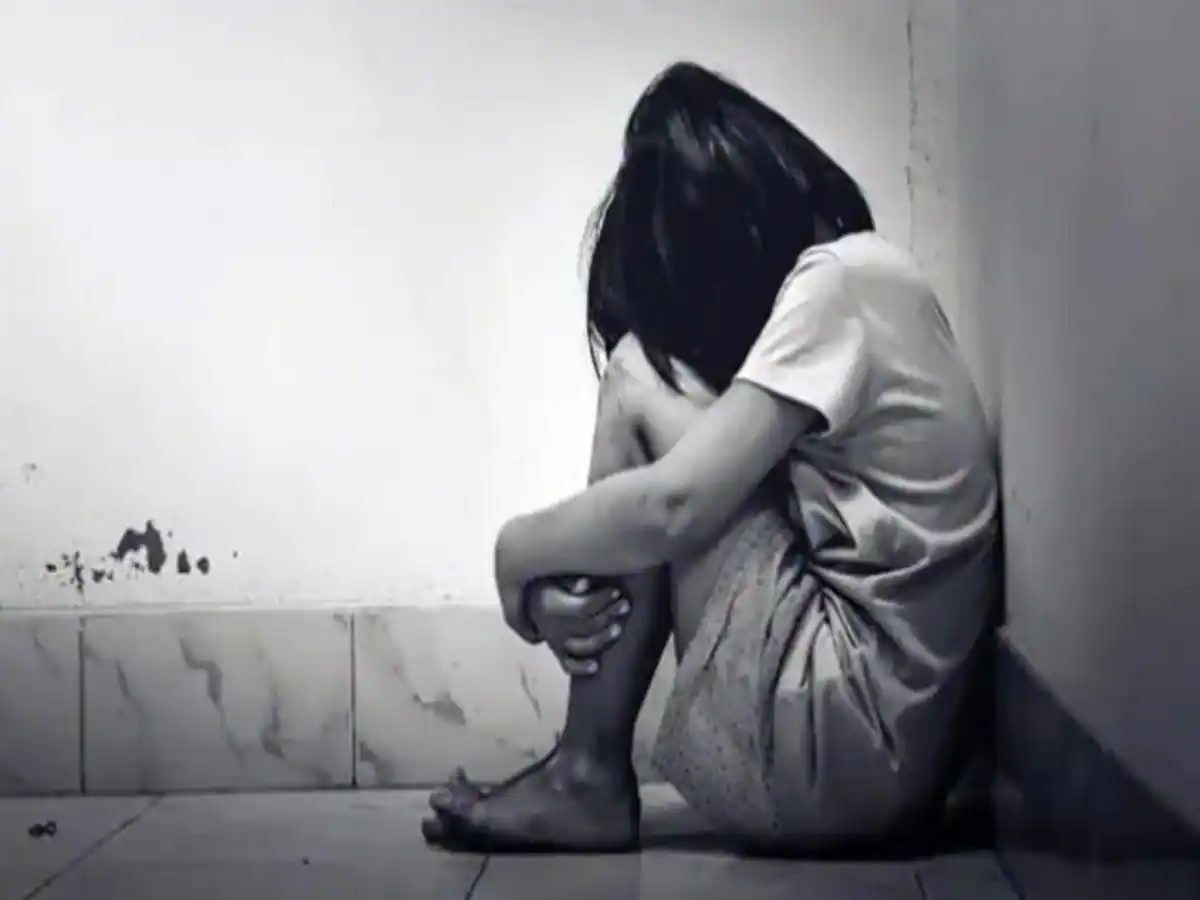 Rajasthan Crime News: शादी में मासूम से दुष्कर्म का आरोपी गिरफ्तार, पुलिस ने 500 लोगों से किया पूछताछ