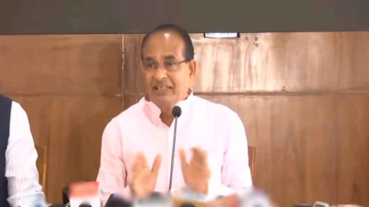 CM ने कमलनाथ की ठगी का किया पर्दाफाश: शिवराज ने कहा- ‘जनता को कंफ्यूज करो और वोट लो’ की नीति अपना रही कांग्रेस, पब्लिक सब जानती है, झूठे वादों के झांसे में नहीं आएगी